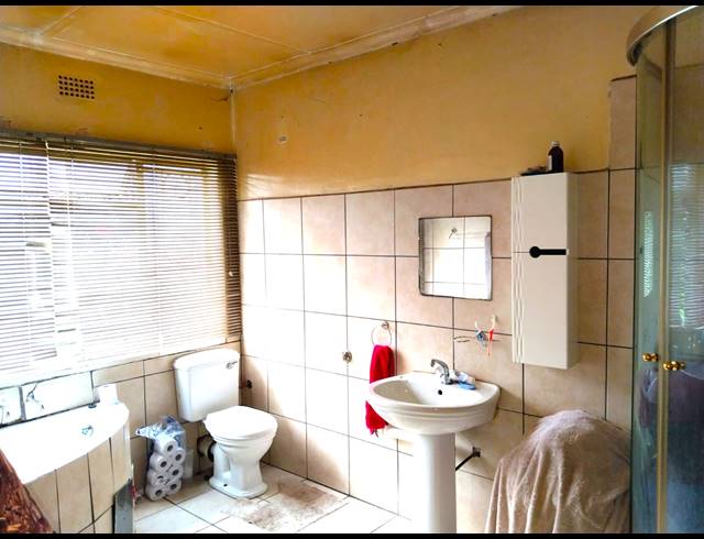 3 BEDROOM HOUSE FOR SALE IN KOOKRUS